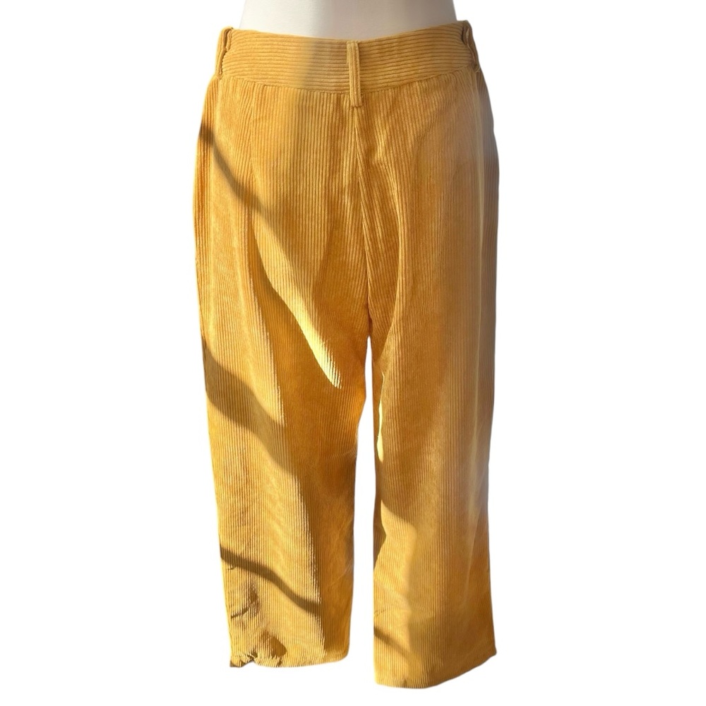 NWT High waisted relaxed fit pleated mustard yellow corduroy trousers 6 - Picture 2 of 16